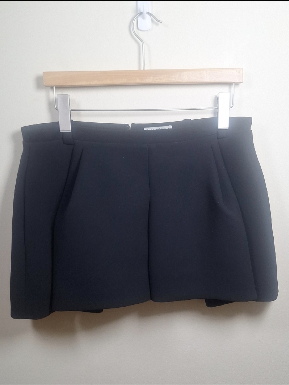 Balenciaga 2016 Collection Pleated Mini Skirt Size 38 or 6